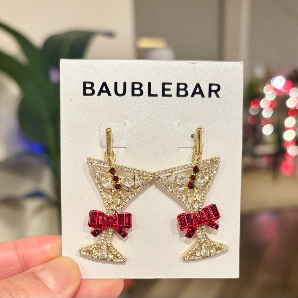 NWT BaubleBar Martini Cocktail Earrings Gold Crystal Red Bow Festive Statement - Picture 3 of 3